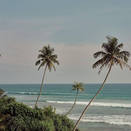 Gitano Surf Ahangama Beachfront Bagian luar foto